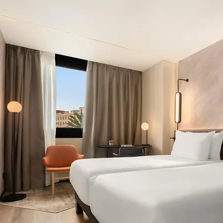 Novotel Valencia Lavant Exterior photo