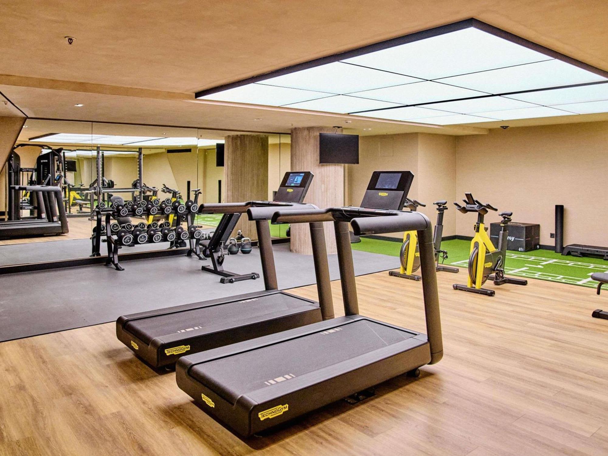 Hotel Novotel Lavant 4*